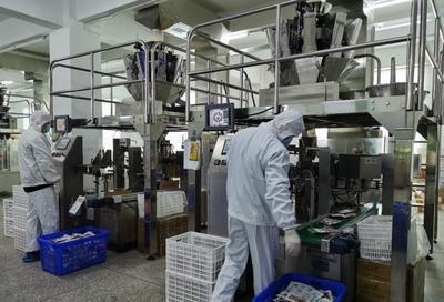 年貨節引爆堅果零食消費熱潮，拼多多攜手千大農產帶打造品質新體驗